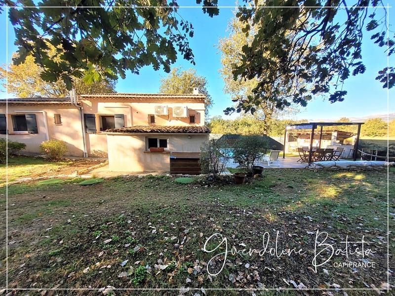 Villa - 147 m² - 5 pièces