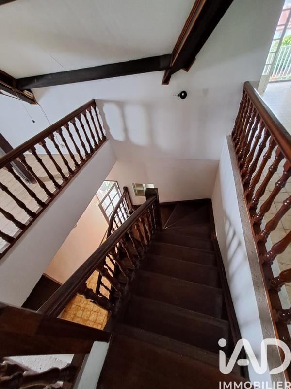 Maison - 172 m² - 5 pièces