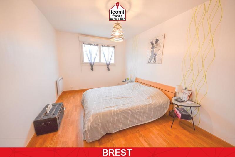 Appartement - 94 m² - 5 pièces