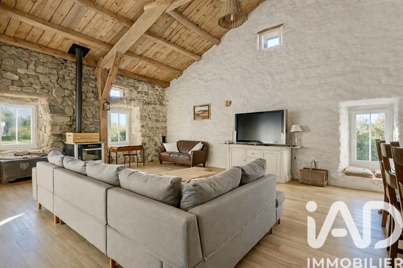 Maison de village - 130 m² - 3 pièces