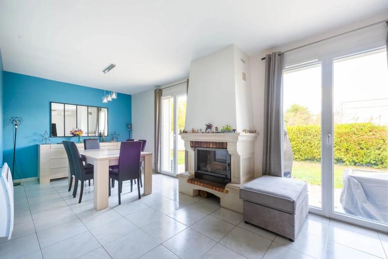 Maison - 92 m² - 4 pièces