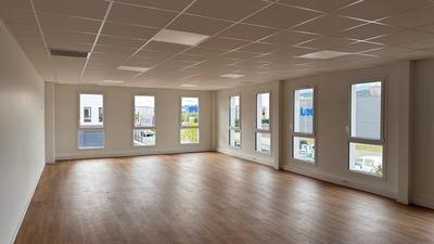Bureau - 328 m² - 4 pièces