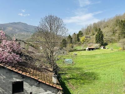 Maison - 168 m² - 8 pièces