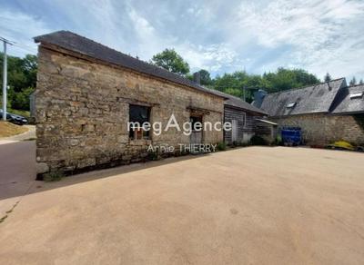 Maison - 156 m² - 7 pièces