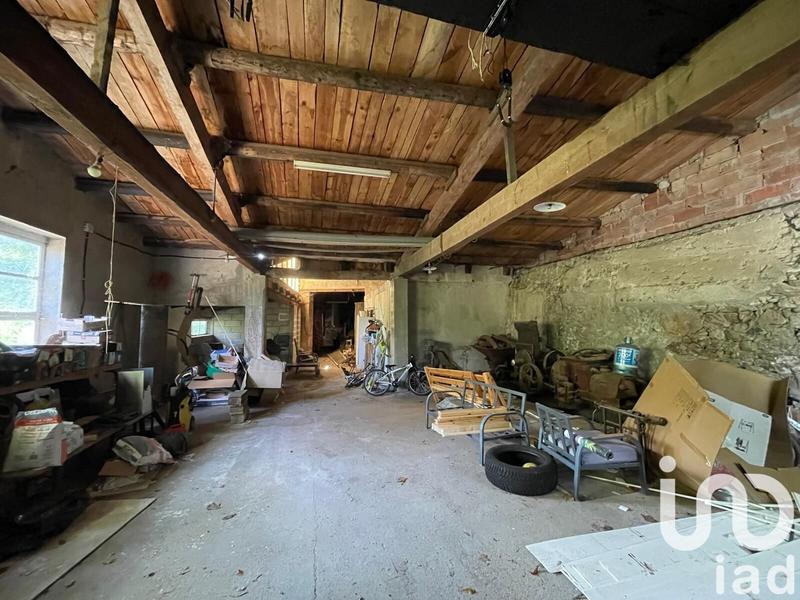 Maison - 220 m² - 9 pièces