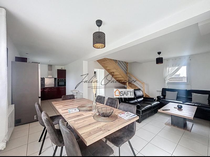 Maison - 83 m² - 5 pièces