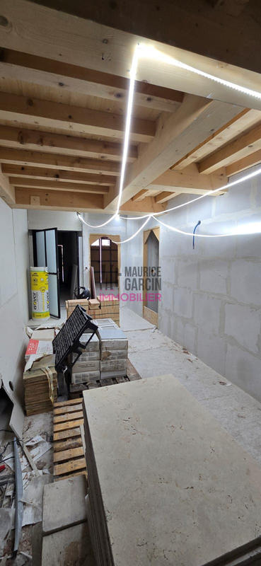 Maison - 200 m² - 6 pièces