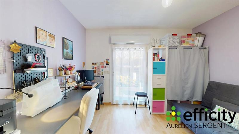 Pavillon - 150 m² - 7 pièces