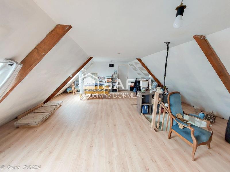 Maison - 90 m² - 4 pièces