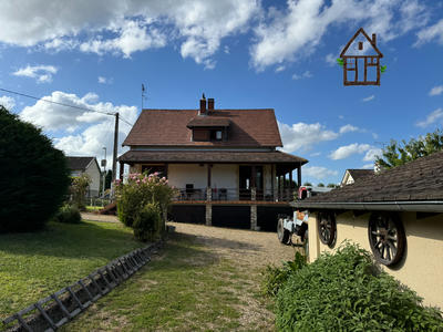 Maison traditionnelle - 155 m² - 6 pièces