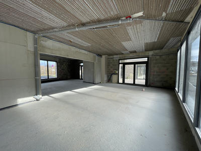 Local commercial - 135 m²
