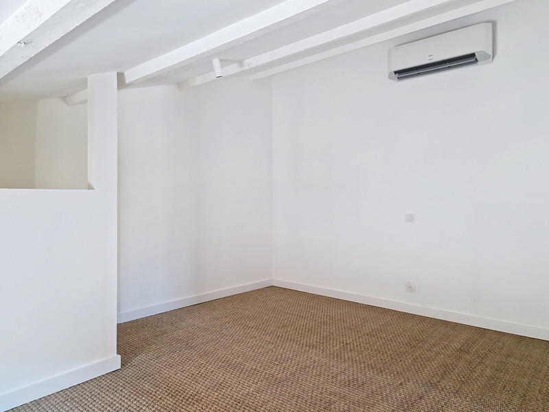 Maison - 186 m² - 5 pièces