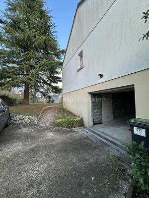 Maison - 81 m² - 4 pièces