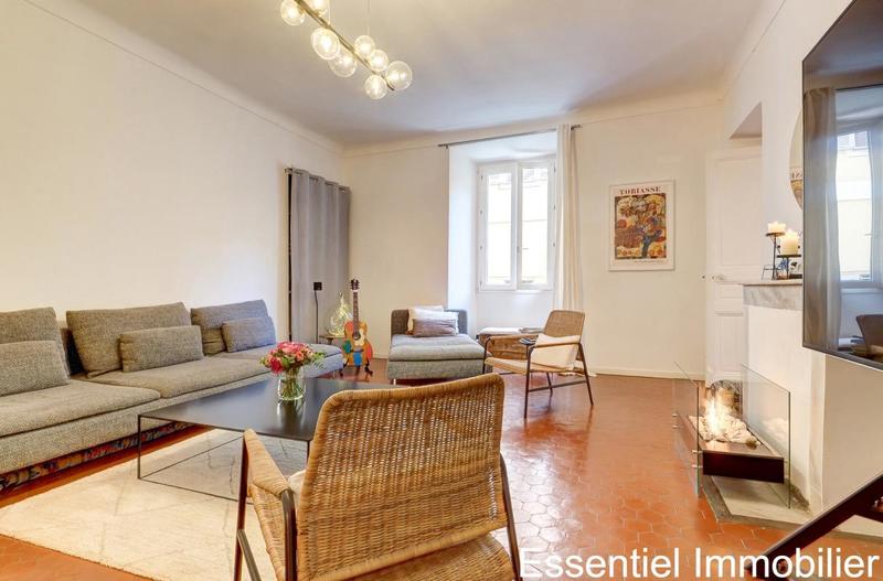 Appartement - 103 m² - 3 pièces