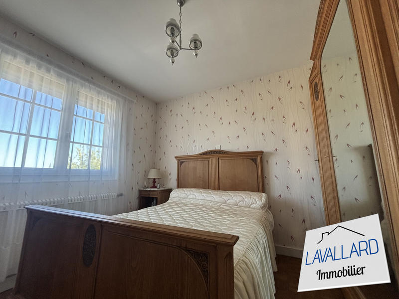 Maison - 176 m² - 7 pièces