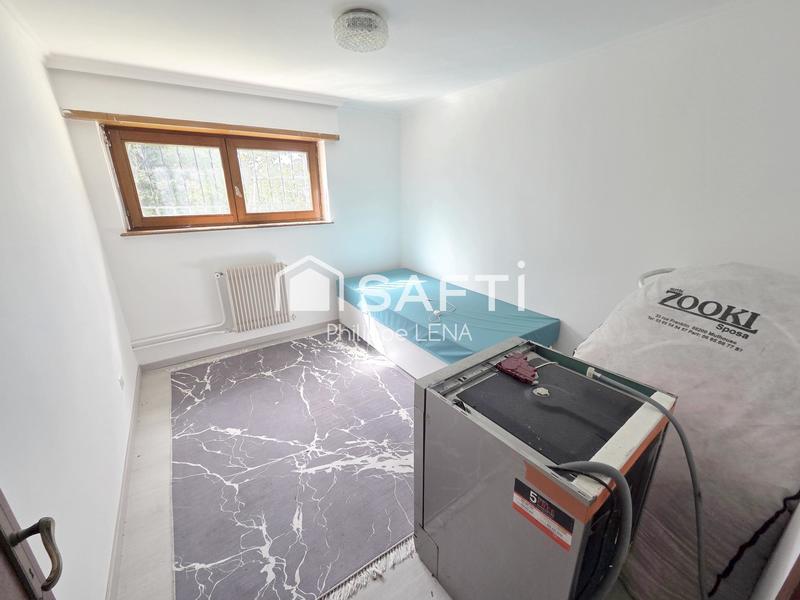 Maison - 192 m² - 9 pièces