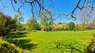 Maison - 210 m² - 9 pièces