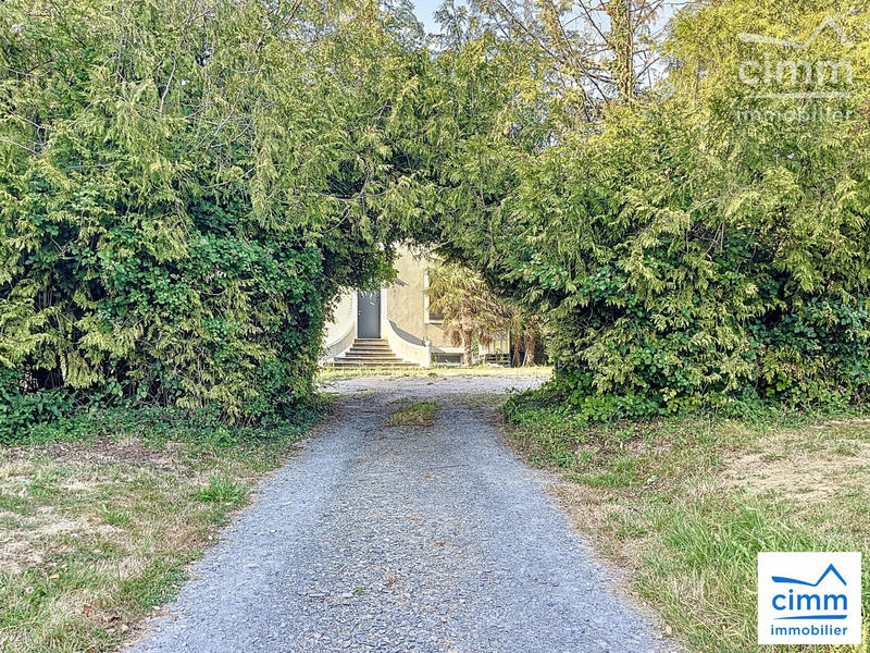 Maison traditionnelle - 145 m² - 6 pièces