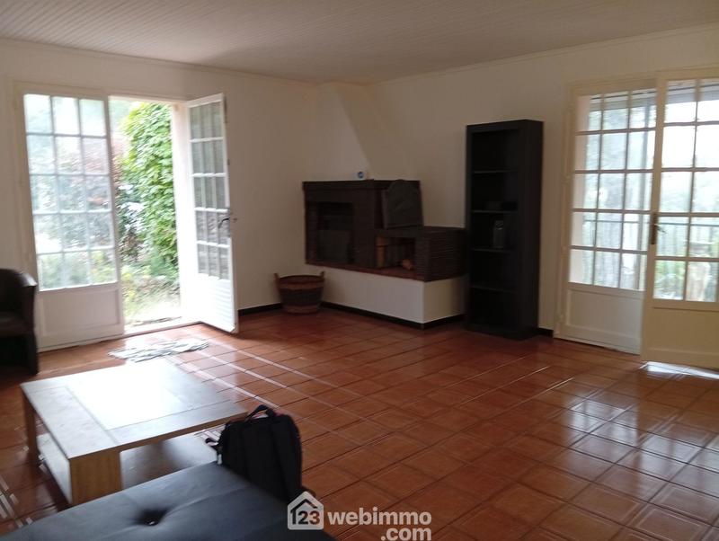 Villa - 90 m² - 4 pièces