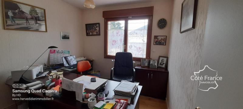 Propriété - 187 m² - 10 pièces
