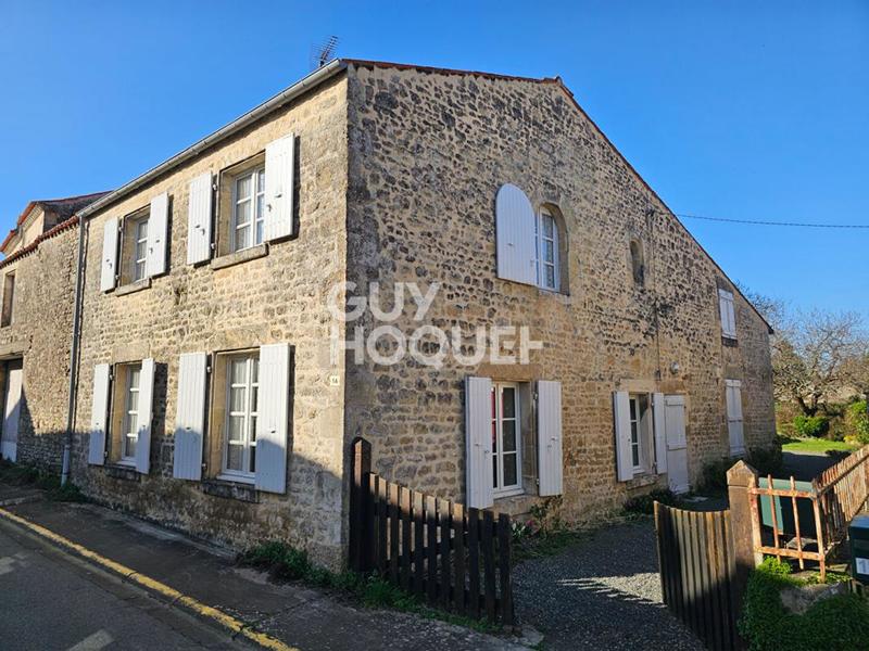Maison de bourg - 112 m² - 4 pièces