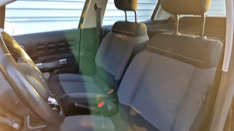 Citroën C3 Business puretech 110 ss eat6 shine 2 Pl