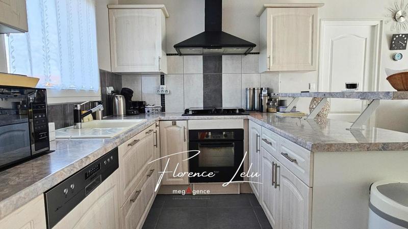 Maison - 85 m² - 4 pièces