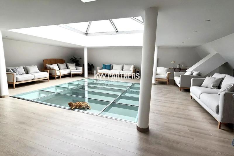 Maison d'architecte - 446 m² - 9 pièces