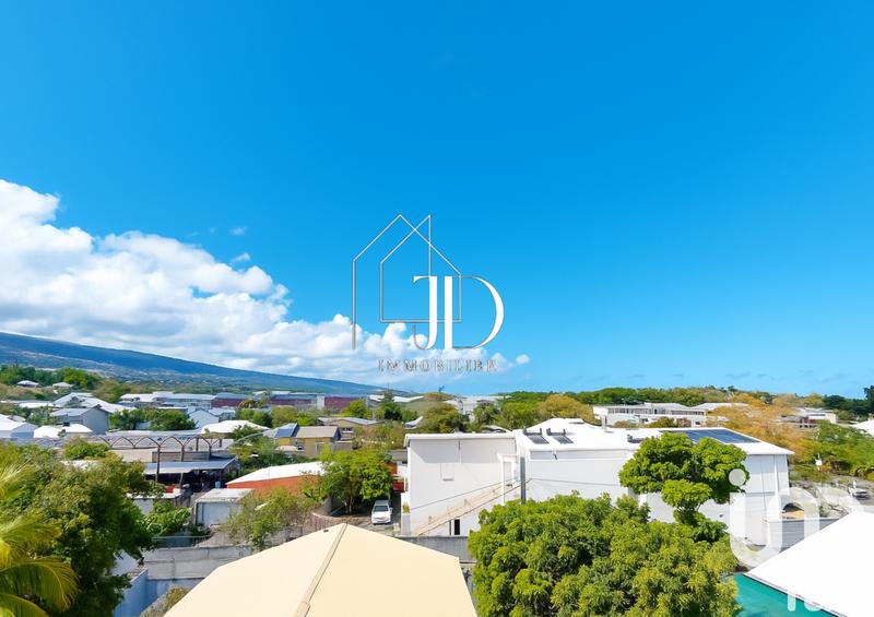 Duplex - 111 m² - 4 pièces