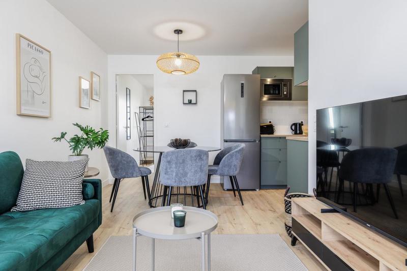 Appartement - 83 m² - 5 pièces