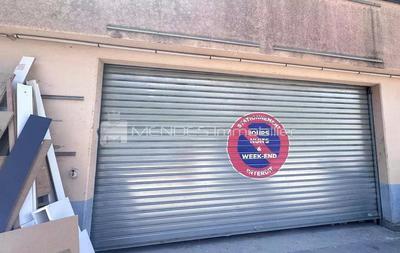 Local d'activités - 164 m²