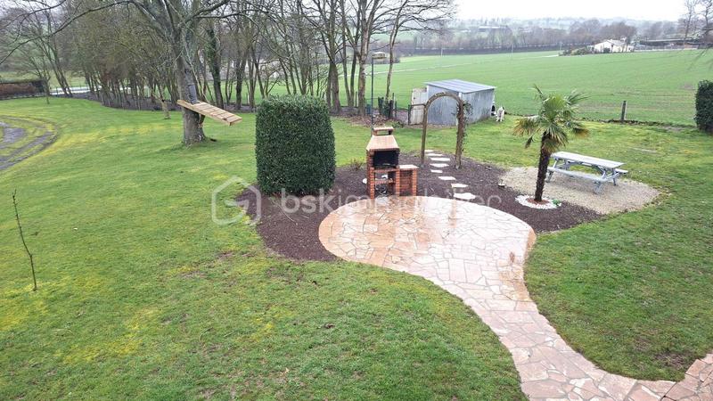 Maison en pierre - 145 m² - 8 pièces