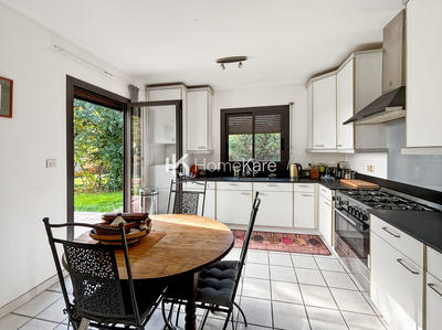 Maison - 134 m² - 5 pièces