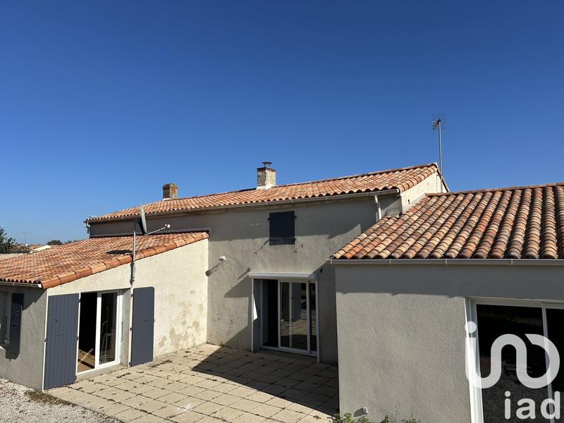 Maison - 209 m² - 8 pièces
