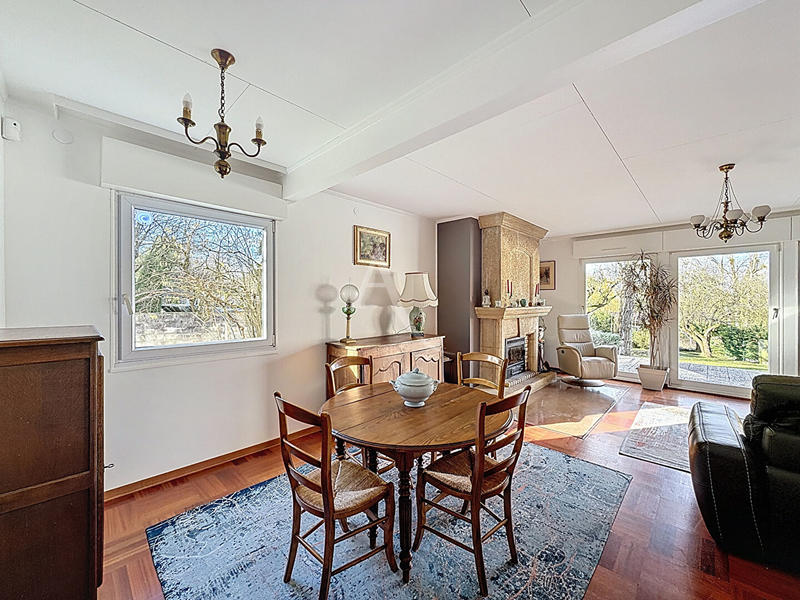 Maison - 150 m² - 7 pièces