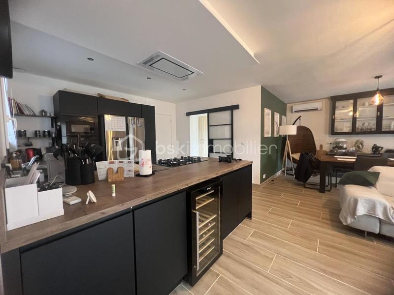 Maison traditionnelle - 107 m² - 5 pièces