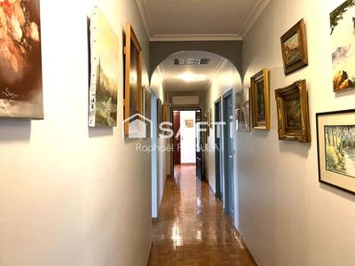 Maison - 137 m² - 5 pièces