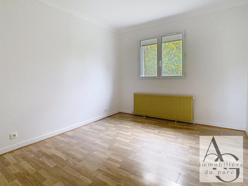 Maison traditionnelle - 81 m² - 4 pièces