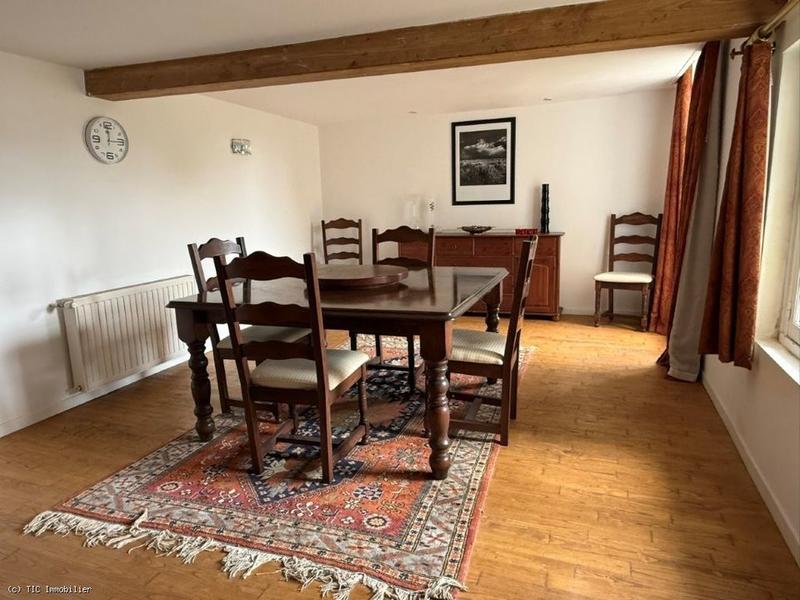 Maison de village - 392 m² - 10 pièces