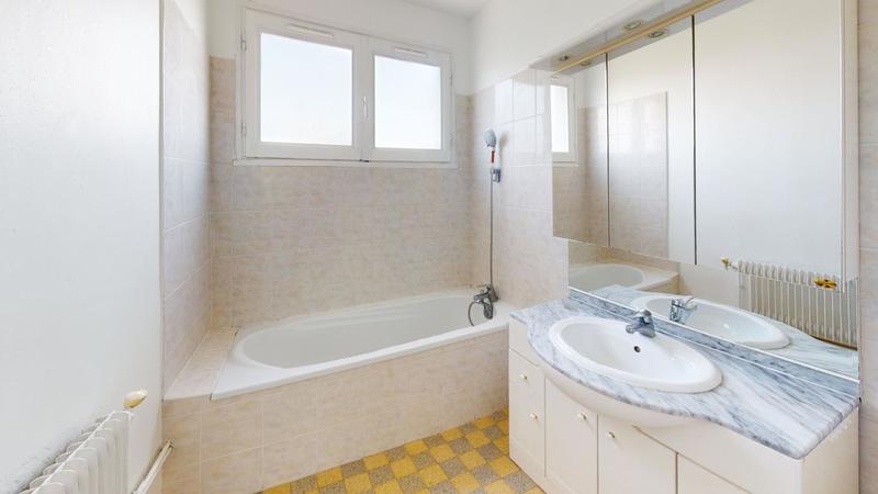 Appartement - 57 m² - 3 pièces