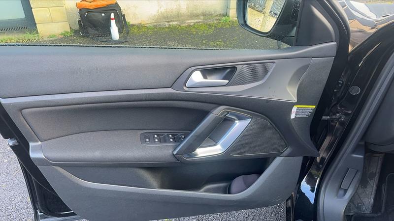 Peugeot 308 1.2 PureTech 130 Eat6 Allure Pack - Automatique