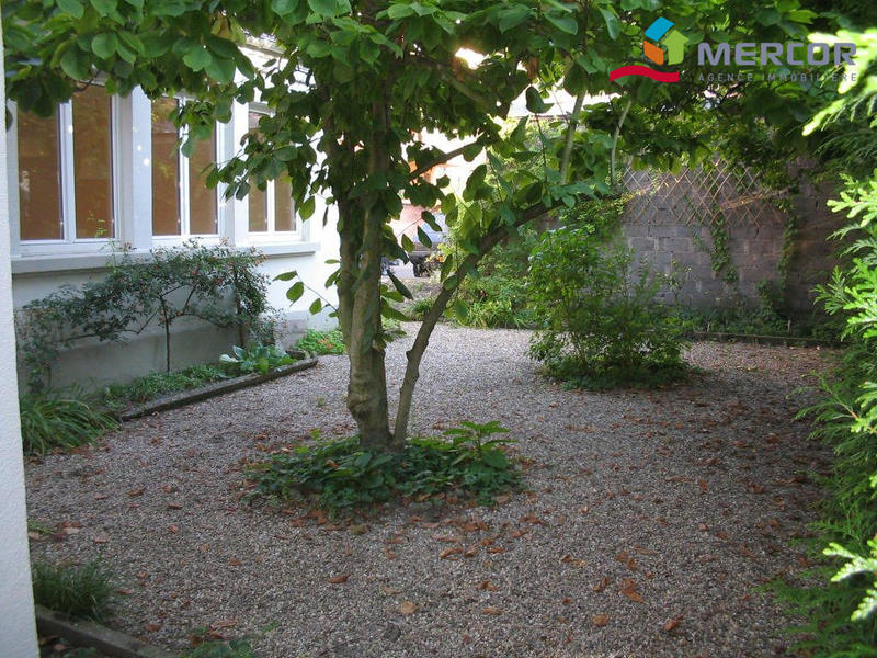 Maison - 98 m² - 6 pièces