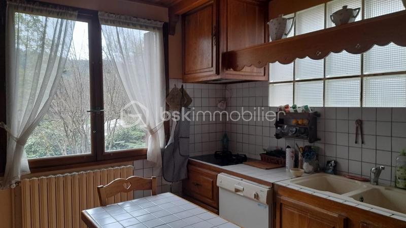 Maison traditionnelle - 90 m² - 3 pièces