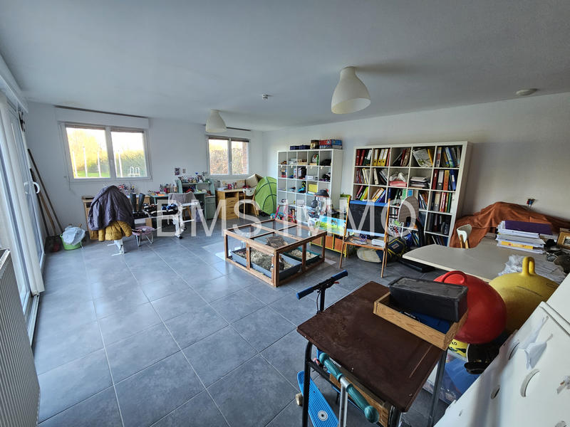 Maison - 205 m² - 6 pièces