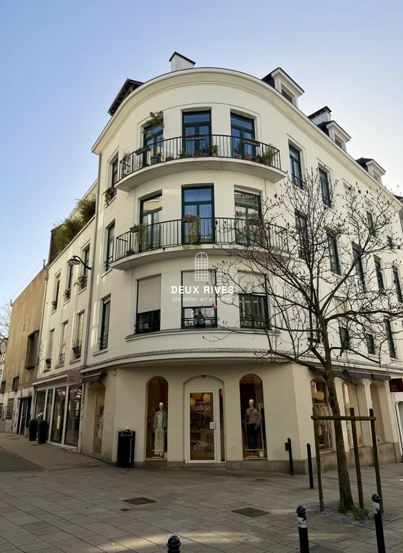 Appartement - 104 m² - 5 pièces