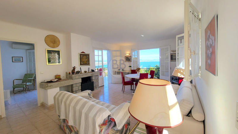 Villa - 140 m² - 5 pièces