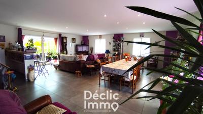 Pavillon - 150 m² - 6 pièces