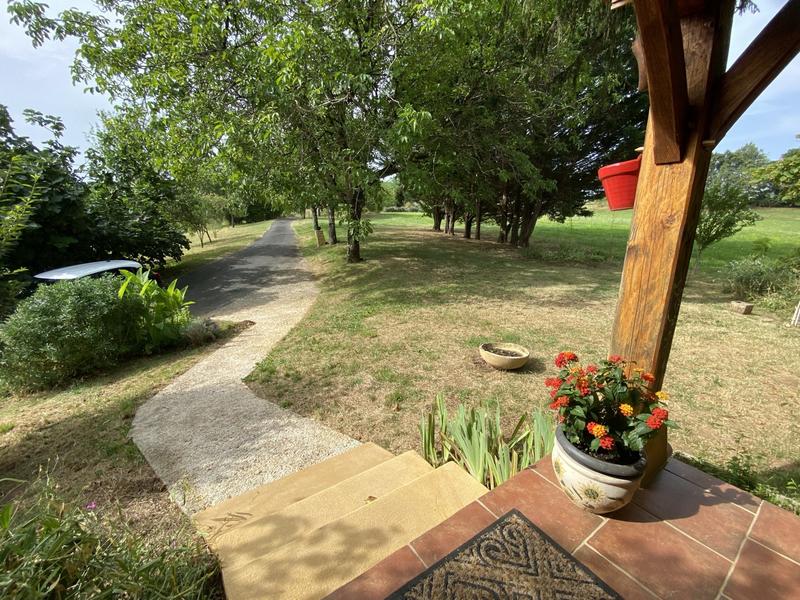 Maison traditionnelle - 140 m² - 5 pièces