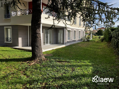 Appartement - 100 m² - 4 pièces