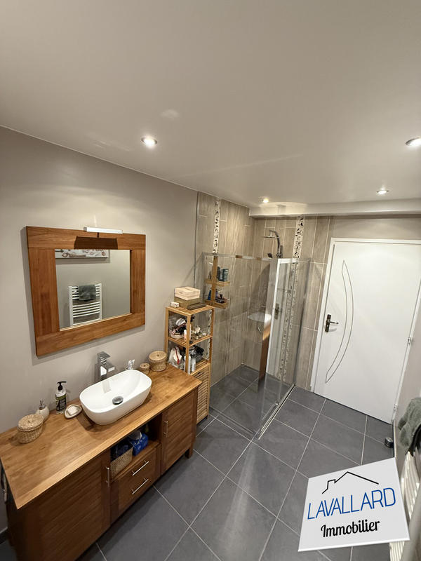 Maison - 120 m² - 5 pièces